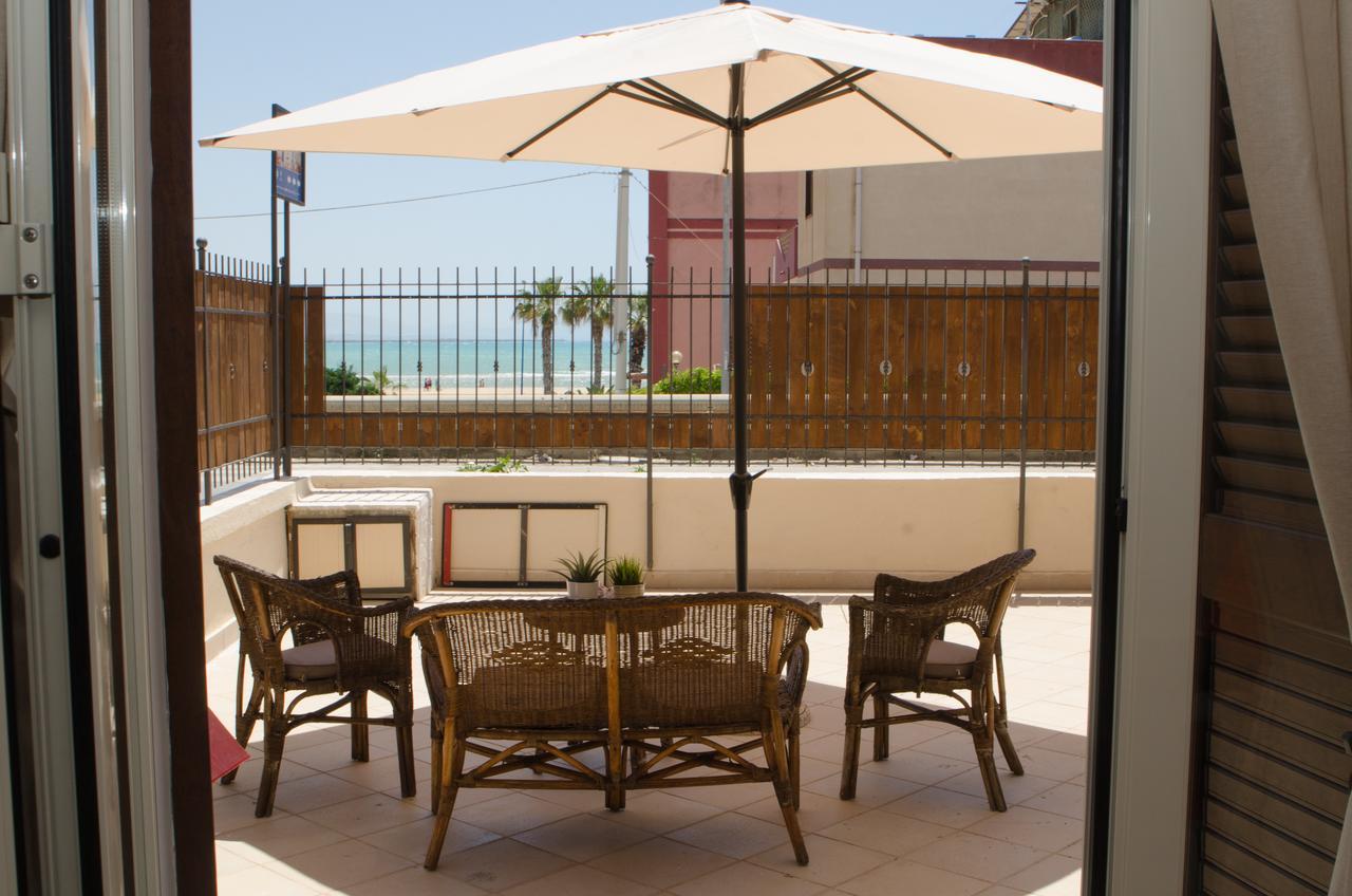 B&B Del Lido Porto Empedocle Bagian luar foto