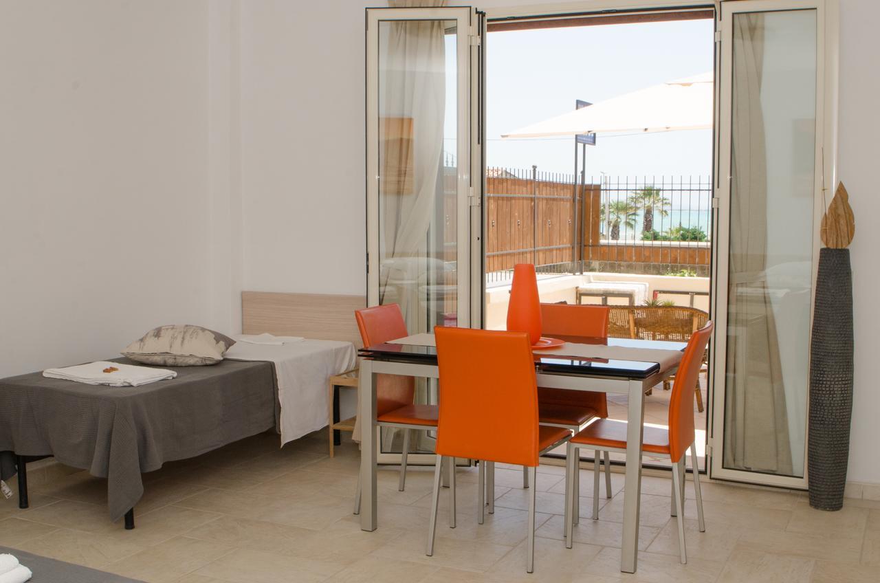 B&B Del Lido Porto Empedocle Bagian luar foto
