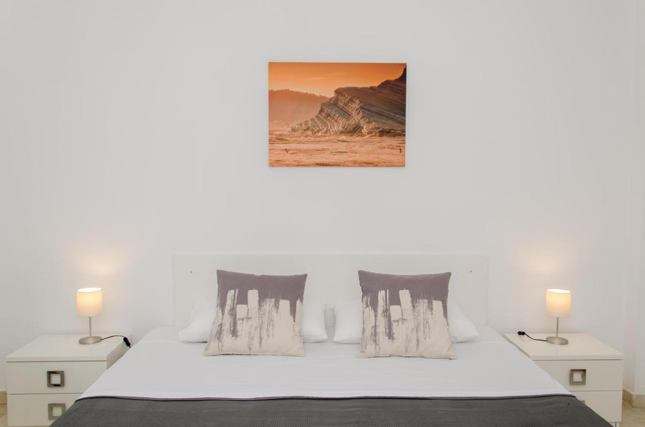 B&B Del Lido Porto Empedocle Bagian luar foto